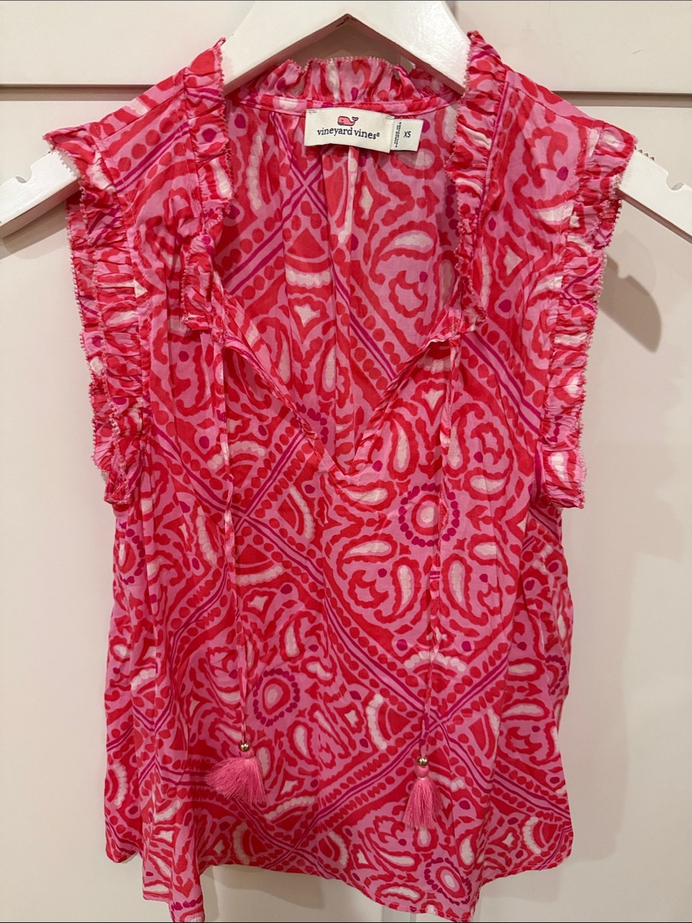 Vineyard Vines Pink & Coral Tassel Ruffle Sleeveless Top